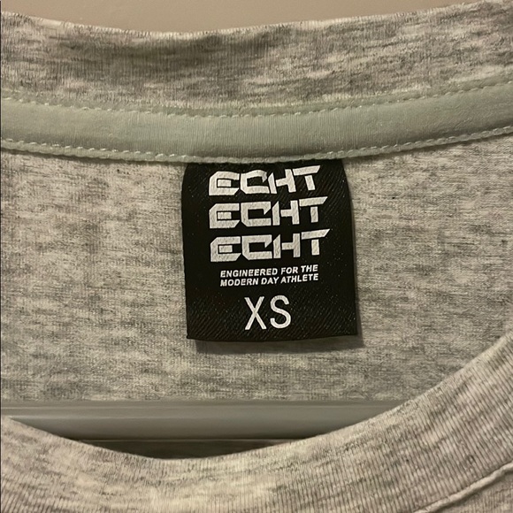 ECHT CROP TEE - Picture 3 of 4